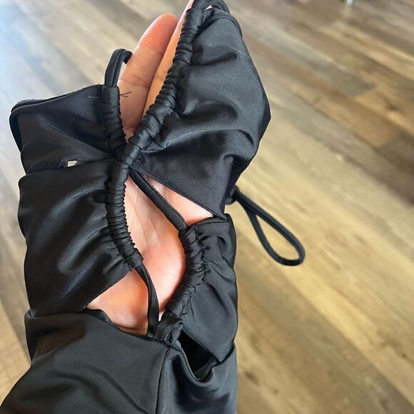 Lulus 1pc bikini swimsuit size s - Picture 6 of 6